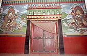 Sarnath - the tibetan temple